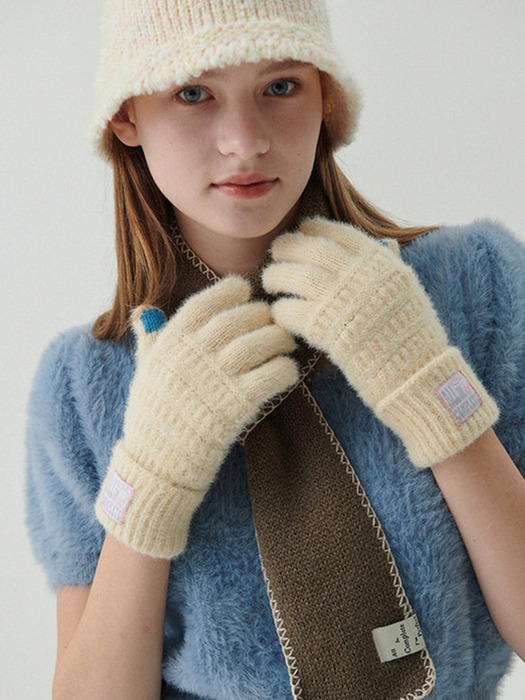 [리퍼브][단독] Fuzzy Rabbit Gloves (8 Colors)