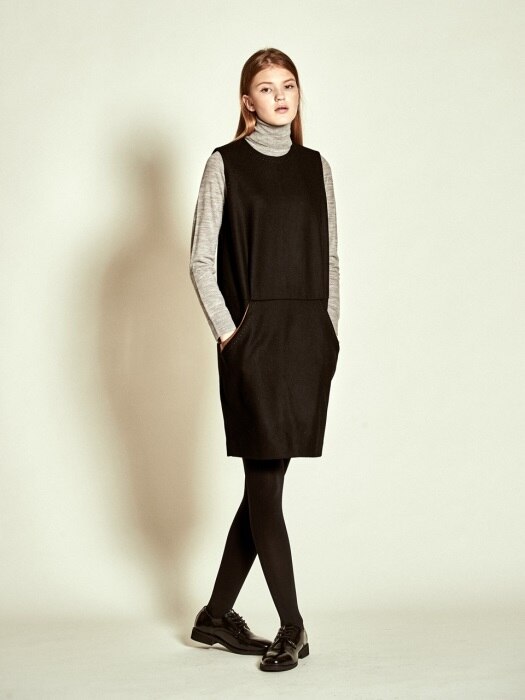 Sleeveless Stitch Wool Dress_ Black