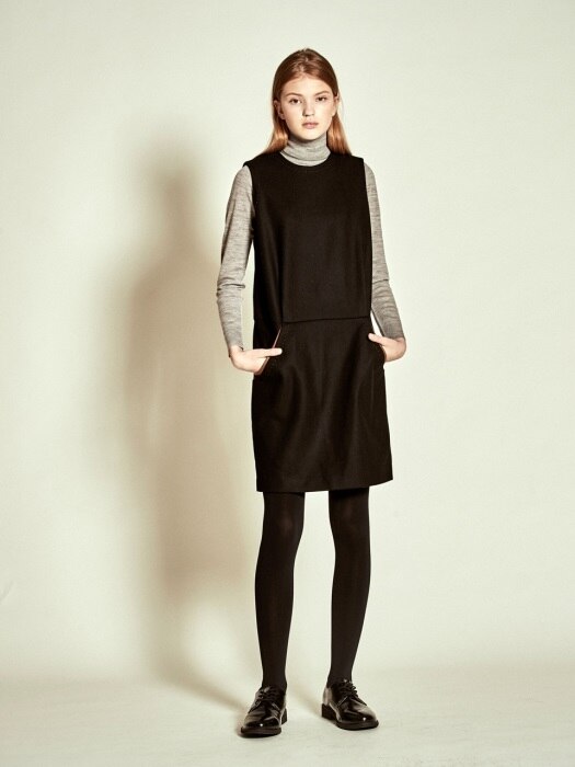 Sleeveless Stitch Wool Dress_ Black