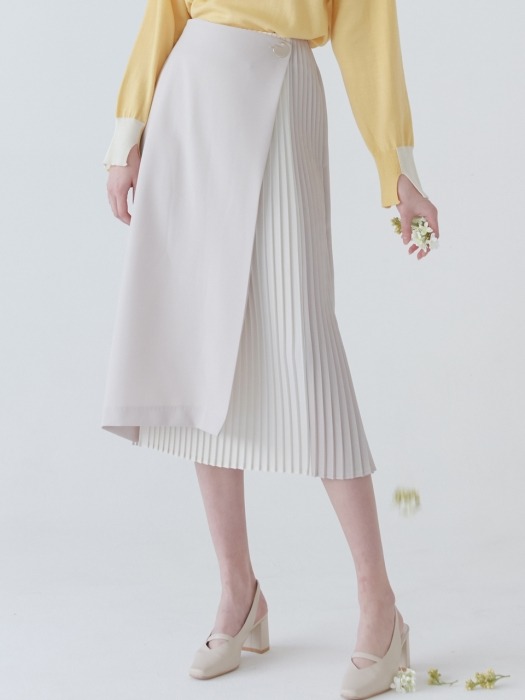 comos`128 pleats H-line wrap skirt (beige)