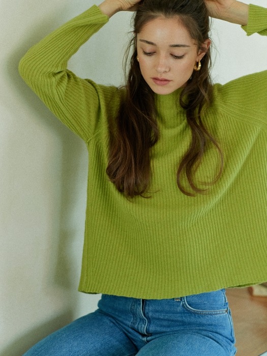 harf-neck ribbed sweater