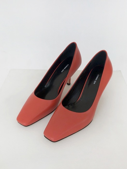 CLASSIC SQUARE TOE PUMPS-브릭레드