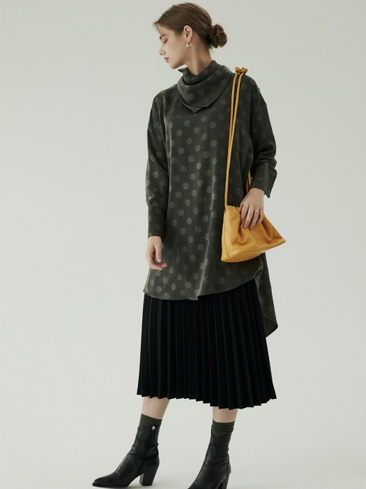 Delphine dress olive khaki dotted