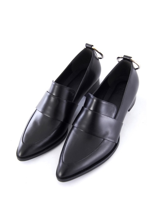 Ring Tail Loafer (Black)