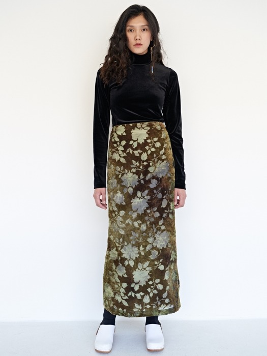  Flower velvet burnout long skirt