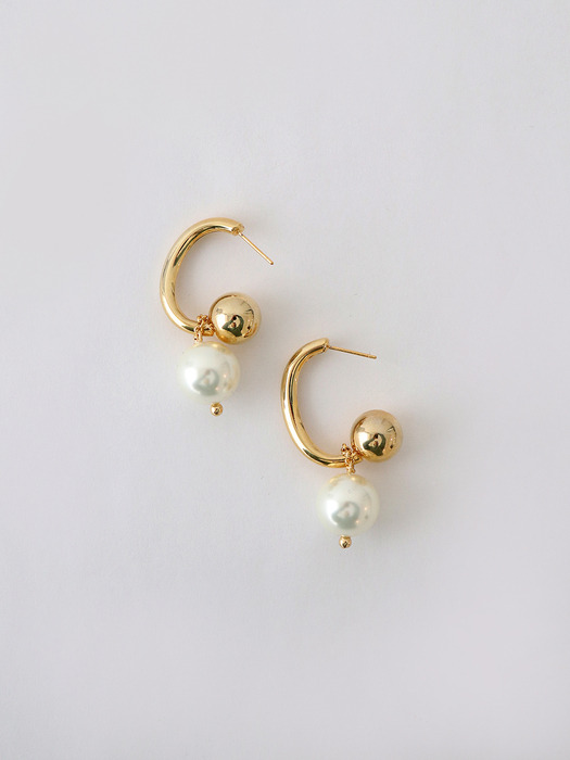 bold hoop ball earring - gold