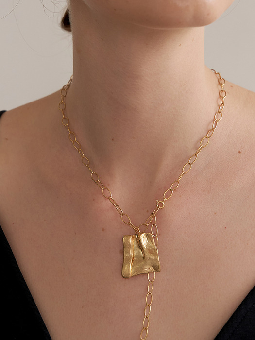 Square wave Necklace (bold chain)