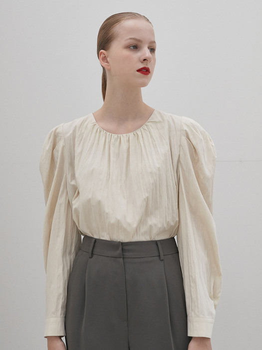 vintage shirring blouse (light beige)
