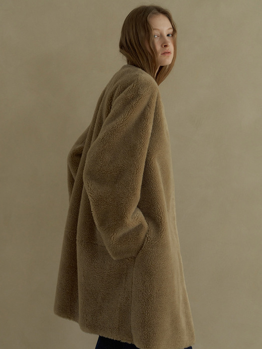 wool round reversible shearing coat (beige)