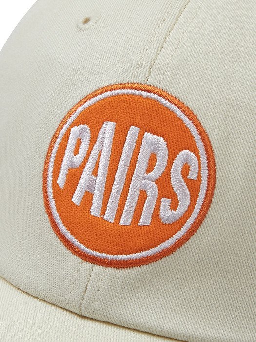 PAIRS ROUND LOGO CAP