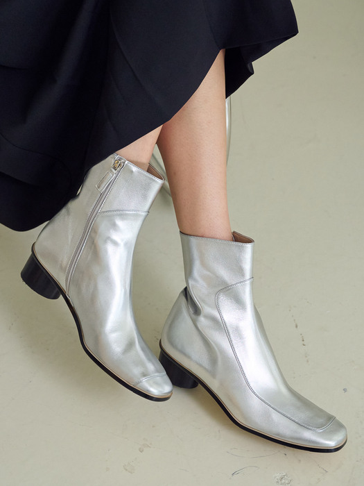 IS_1271 SV Patch Ankle Boots