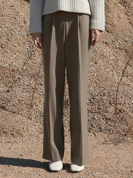 OU755 maxi wide slacks (deep beige)