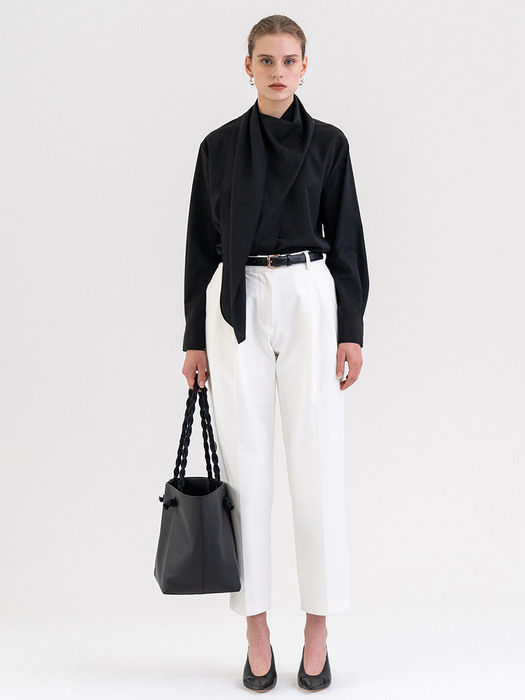 FW21 Tucked Pants Bone-white