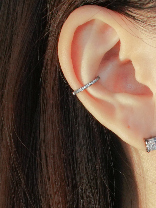 THIN PAVE EARCUFF (2 COLORS)