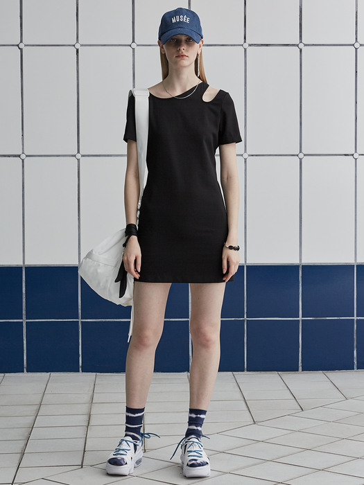 MONACO Cut-Out Slim Mini Dress_Black