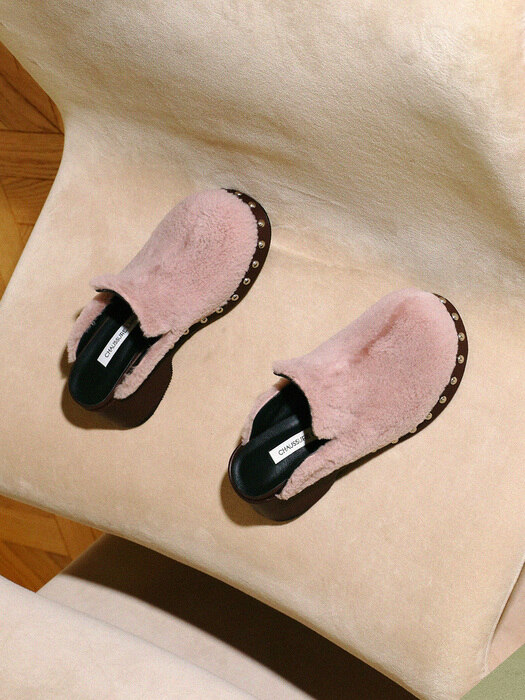 Brioso Shearling Clog Mules in Misty Rose Fur with Roast Brown