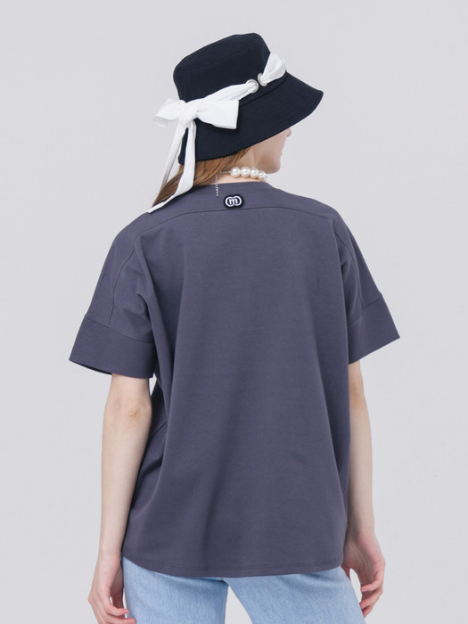 24SS 더블 소매단 와펜 로고 다크 그레이 오버 핏 반팔 티셔츠