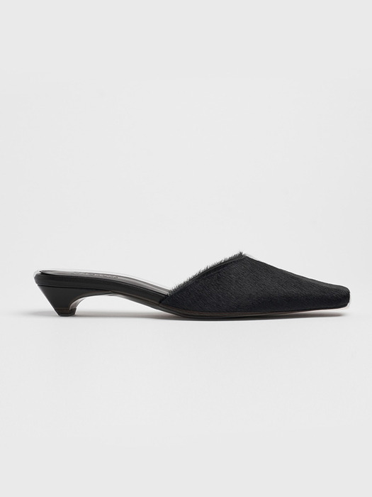 SOYO 90s mules_black calf-hair