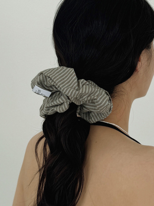 Wide Stripe Shirt Scrunchie [Khaki]