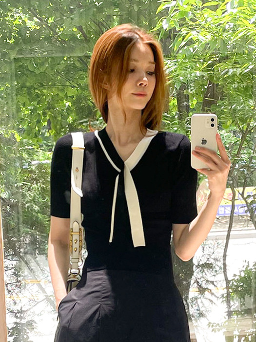 CLASSIC TWO-TONE V-NECK SLIM KNIT (3COLOR)