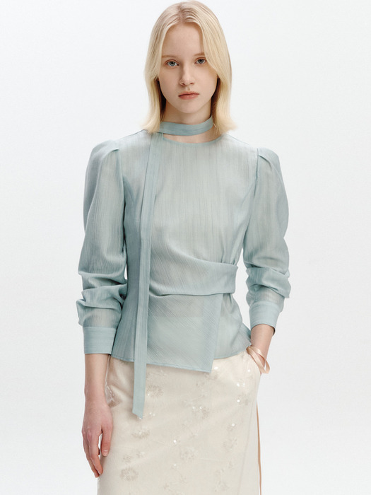 Waist Tuck-decorative Blouse