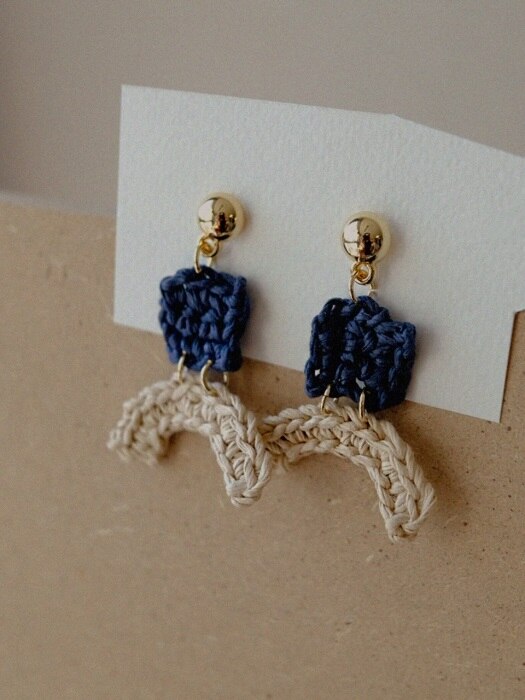 geometric knit earring