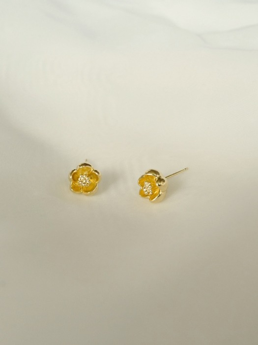 camellia earring