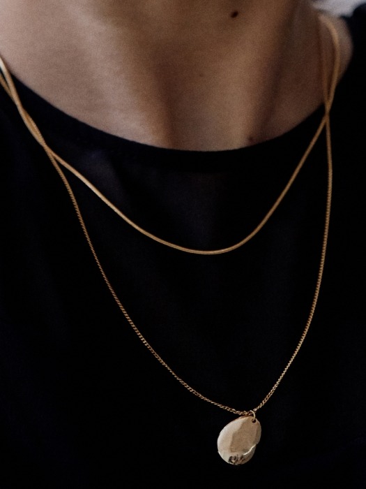 understanding gold necklace