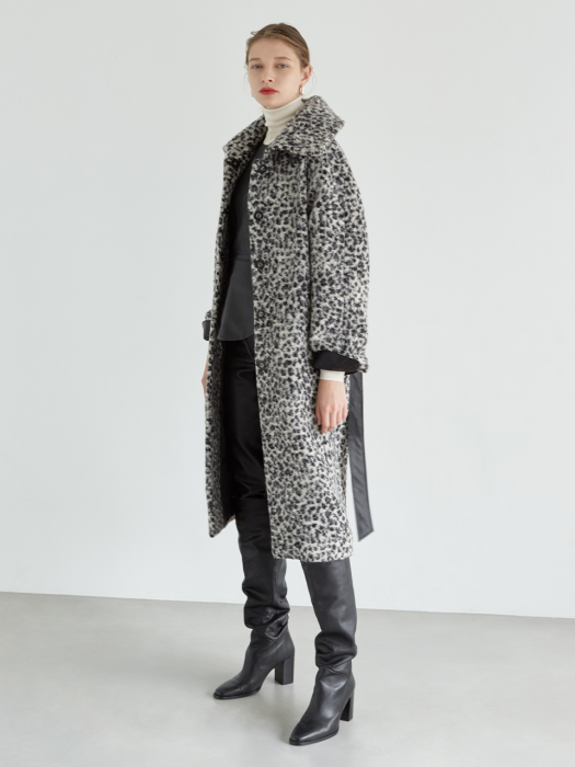 leopard long coat (Fabric from Italy)