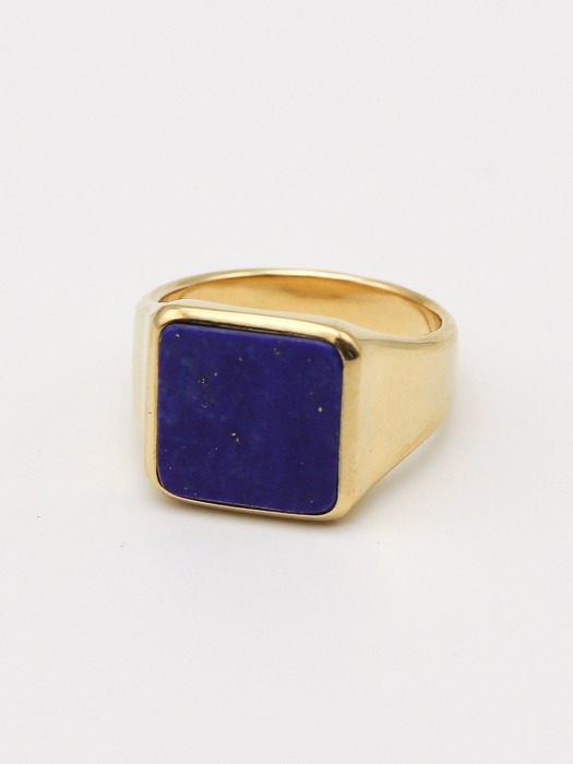 Square signet ring, Lapis lazuli
