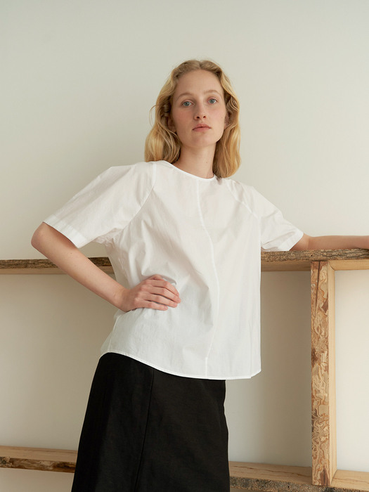 Round cotton blouse - White