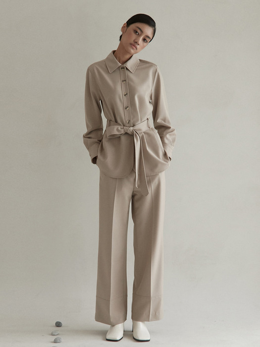 [SET] V. belt slit blouse + straight block pants (light brown)