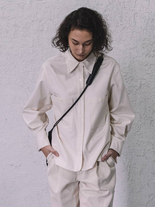 Two Pockets Atelier Shirts (Oat Meal)