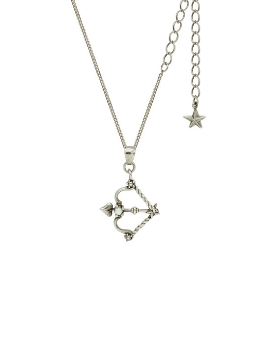 Amor Necklace