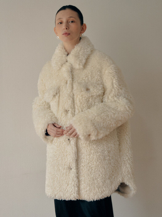 IVORY SELLA SHIRT ECO FUR JACKET(아이보리 셀라 셔츠 에코 퍼 자켓)