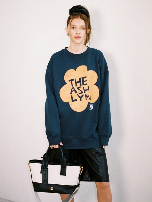 LILY FLOWER OVERSIZED SWEATSHIRT_NAVY