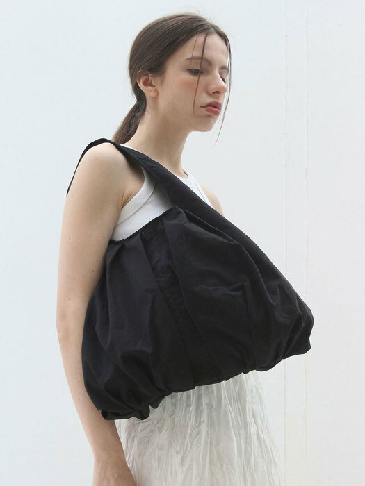 Rustling shoulder bag [Black]