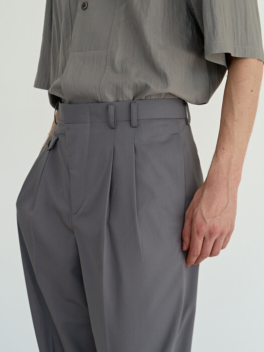 triangle tuck pocket slacks (grey)