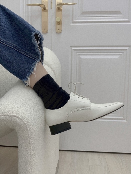Classic Loafer [Ivory]