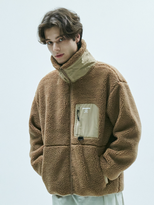 MNTS high neck  boa fleece jacket (brown)