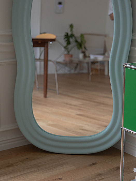 [배송 4-6주 소요] Wave Mirror (Mint Green / medium)