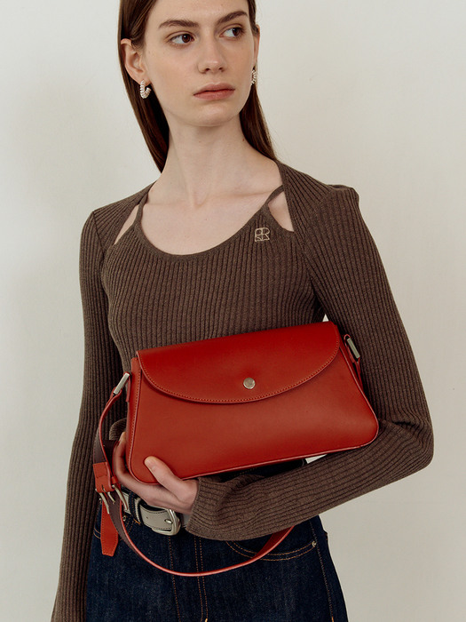 OBLONG LEATHER BAG - RED