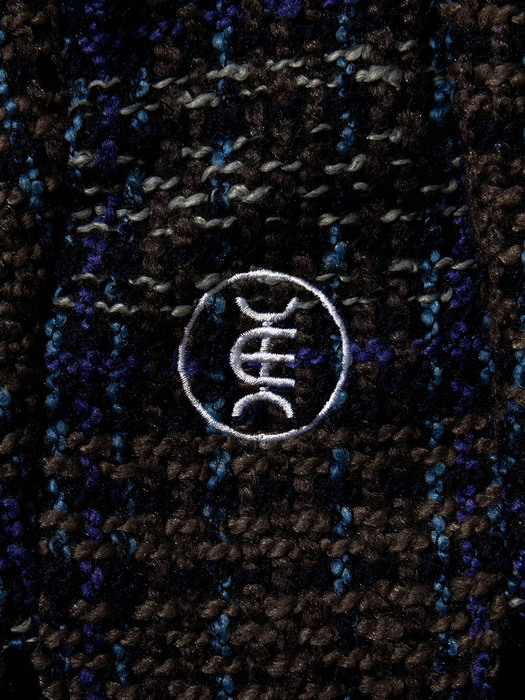 EI symbol balaclava Brown blue