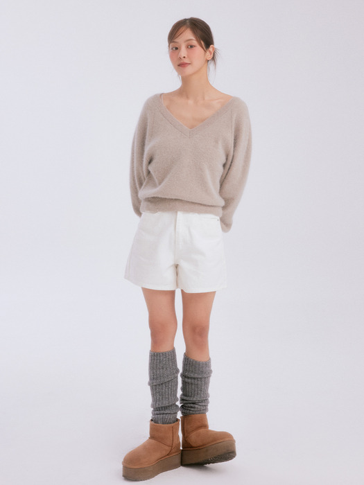 Angora logo v knit (beige)