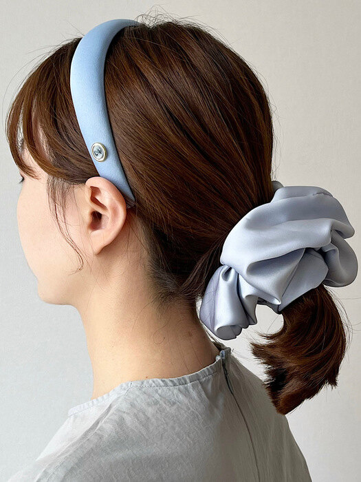 Vintage Mood Cameo Satin Volume HairBand [AiryBlue]