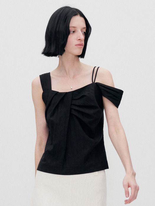 ASYMMETRIC SHOULDER BLOUSE BLACK