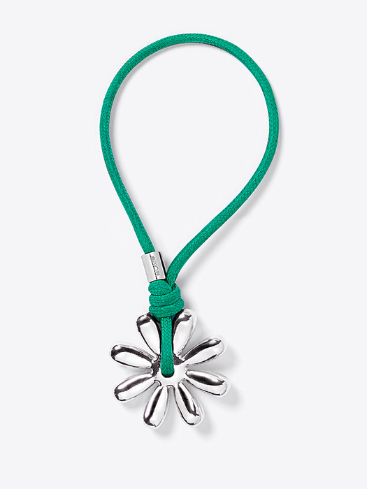 Mardi x ME Bloom Daisy Knot Charm (Green)