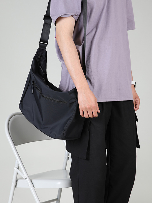 Cent Recyled Nylon Cross Bag_black