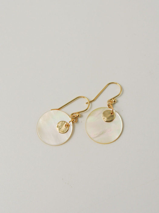 White Shell & Gold Chip drop Earrings