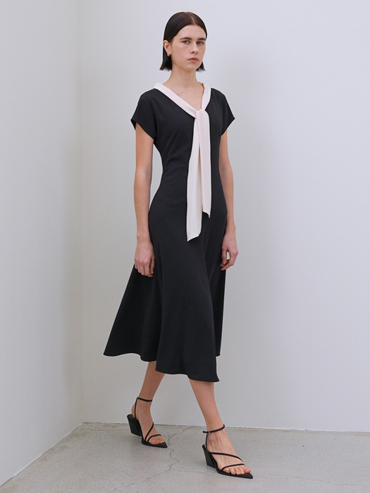 CO RELAX SCARF LONG ONE PIECE_BLACK
